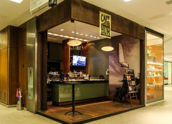 Cafe HUM