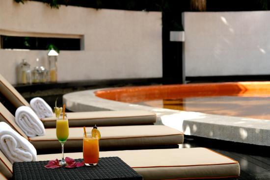 Nara Bar & Lounge