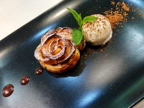 Moma Restaurant