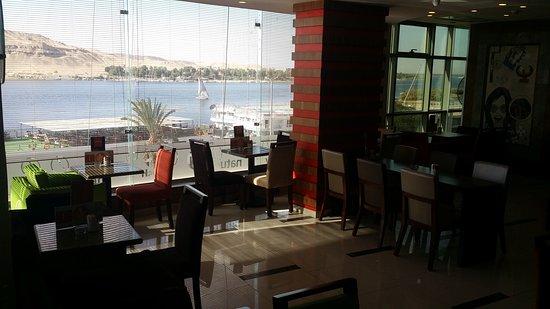 Cilantro Aswan
