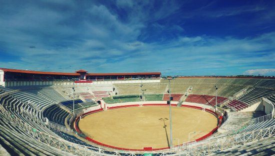 Arènes de Béziers