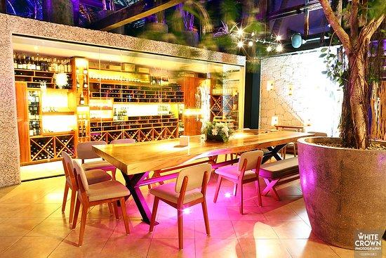 Mia Restaurant & Beach Club