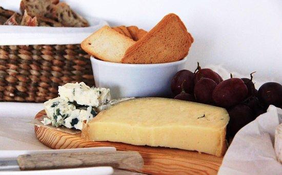 ALEGRIA Wine Bar & Food Market