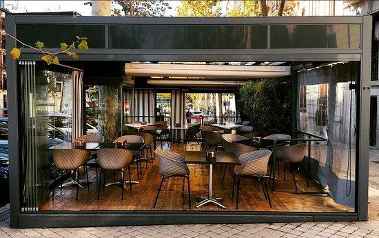 Maura Wines & Food