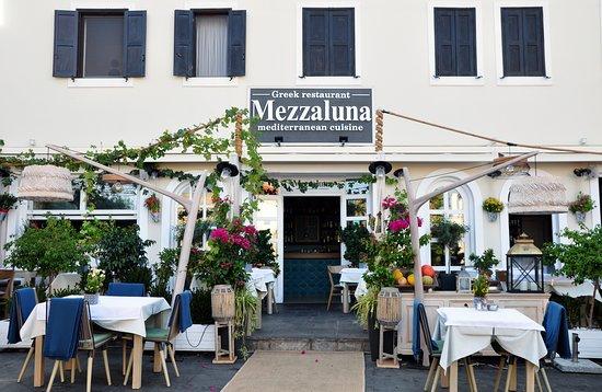 Mezzaluna