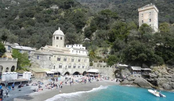 Abbaye San Fruttuoso de Capodimonte