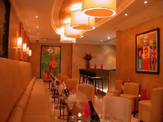 POP Bar