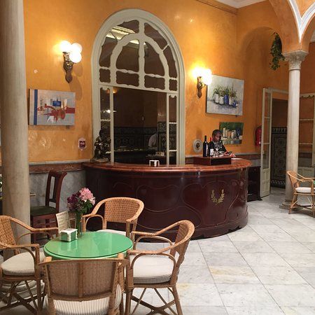 Taberna Del Alabardero