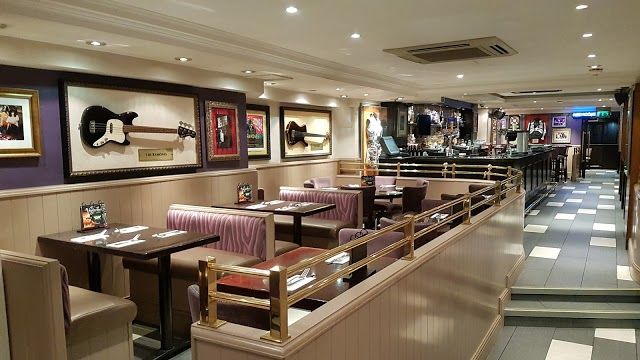 Hard Rock Cafe