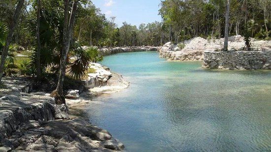 Cenote Dos Ojos