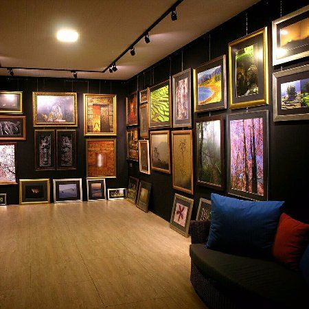 Aniwat Gallery